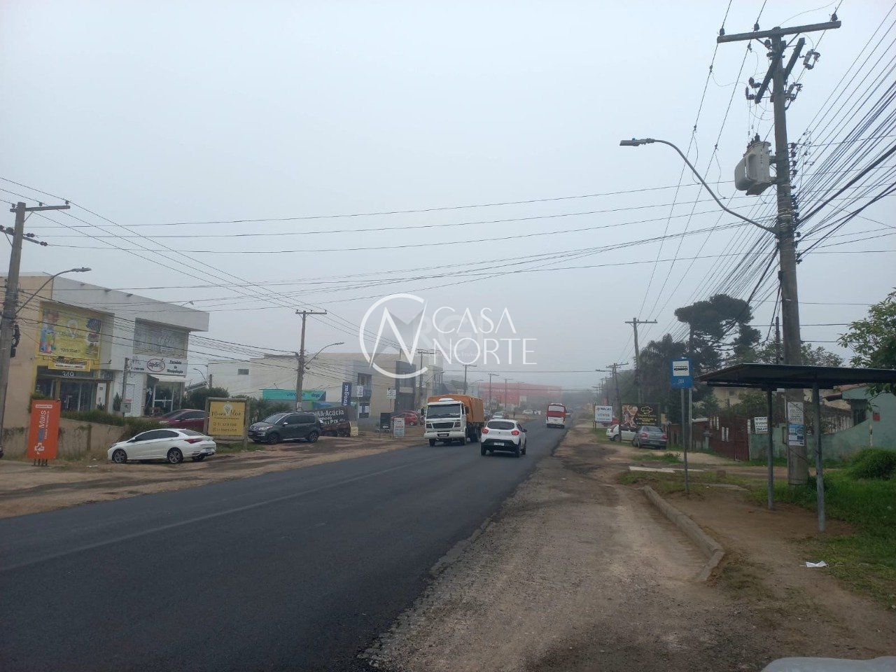 Terreno à venda  com 1000m², Avenida Edgar Pires de Castro no bairro Hípica em Porto Alegre
