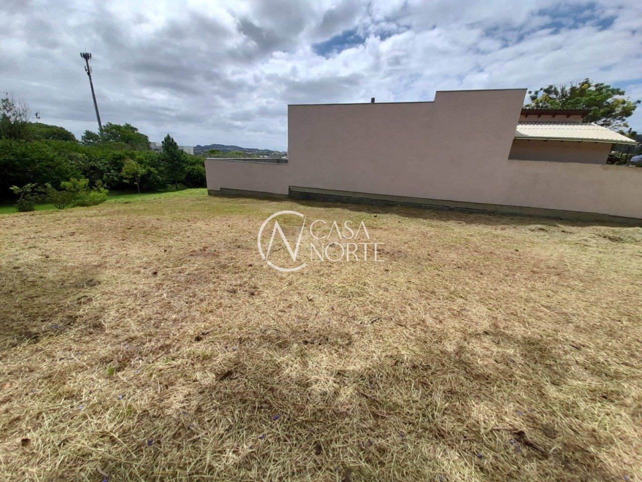 Terreno à venda  com 290m², Rua Antônio Ávila Nunes no bairro Vila Nova em Porto Alegre