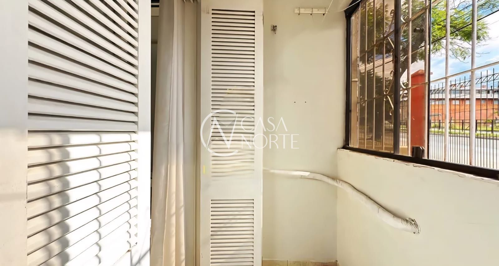 Apartamento à venda com 3 quartos, 70m², 1 vaga, Avenida da Cavalhada no bairro Cavalhada em Porto Alegre