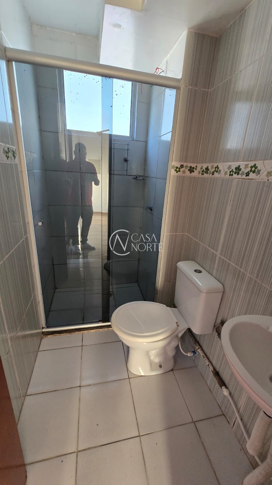 Apartamento à venda com 2 quartos, 42m², 1 vaga, Estrada Barro Vermelho no bairro Restinga em Porto Alegre