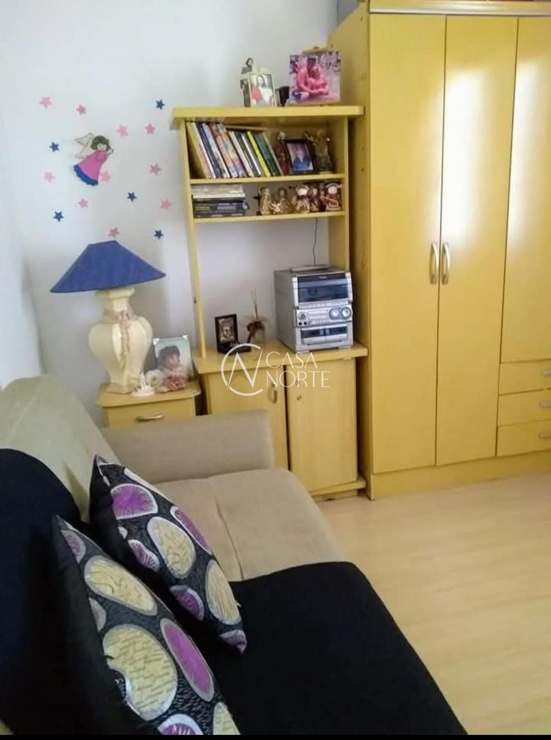 Sobrado à venda com 3 quartos, 91m², 1 suíte, 2 vagas, Rua Baldoino Bottini no bairro Hípica em Porto Alegre