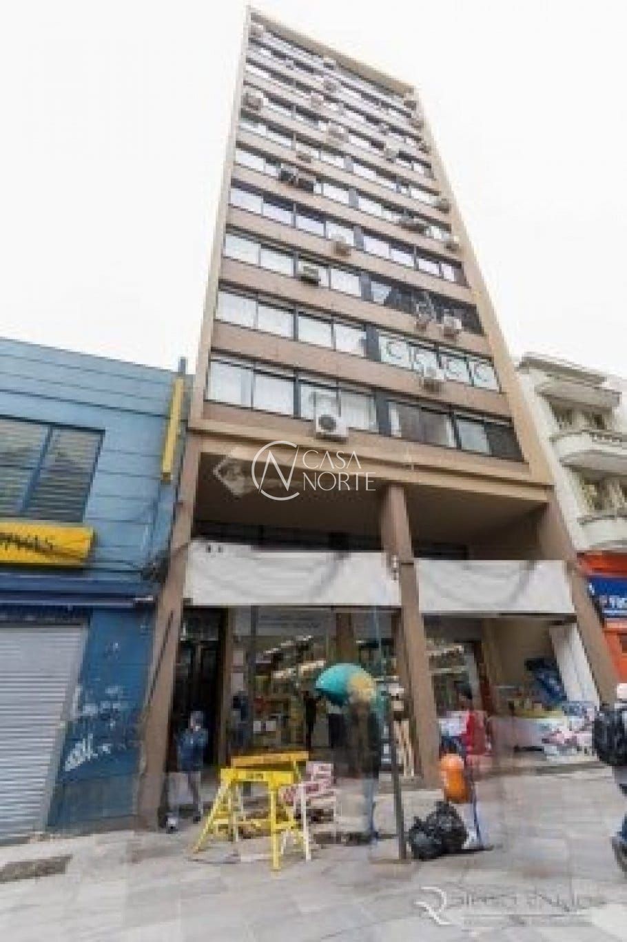 Sala Comercial à venda com 1 quarto, 49m², Rua Vigário José Inácio no bairro Centro Histórico em Porto Alegre