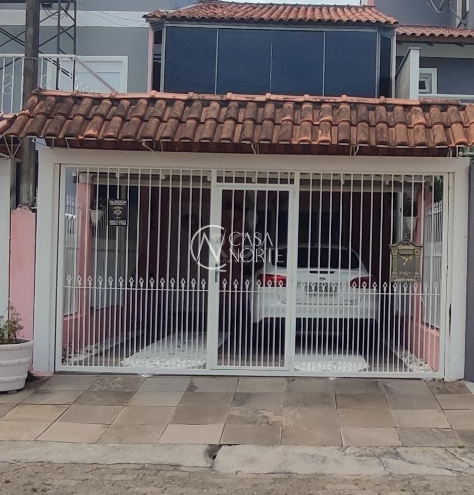 Casa à venda com 2 quartos, 138m², 2 vagas, Rua Baldoino Bottini no bairro Hípica em Porto Alegre