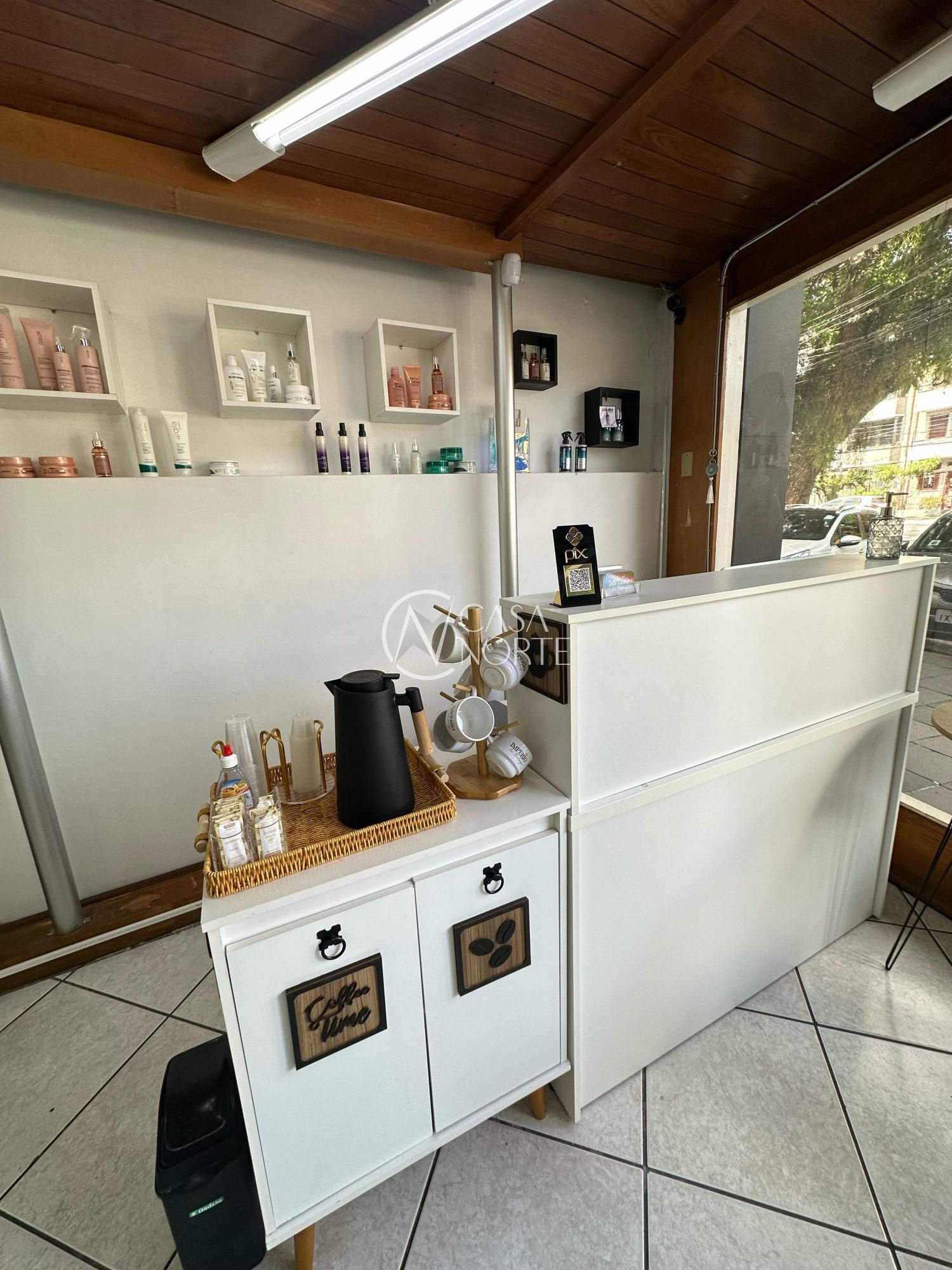 Ponto Comercial à venda com 2 quartos, 150m², Avenida Protásio Alves no bairro Petrópolis em Porto Alegre