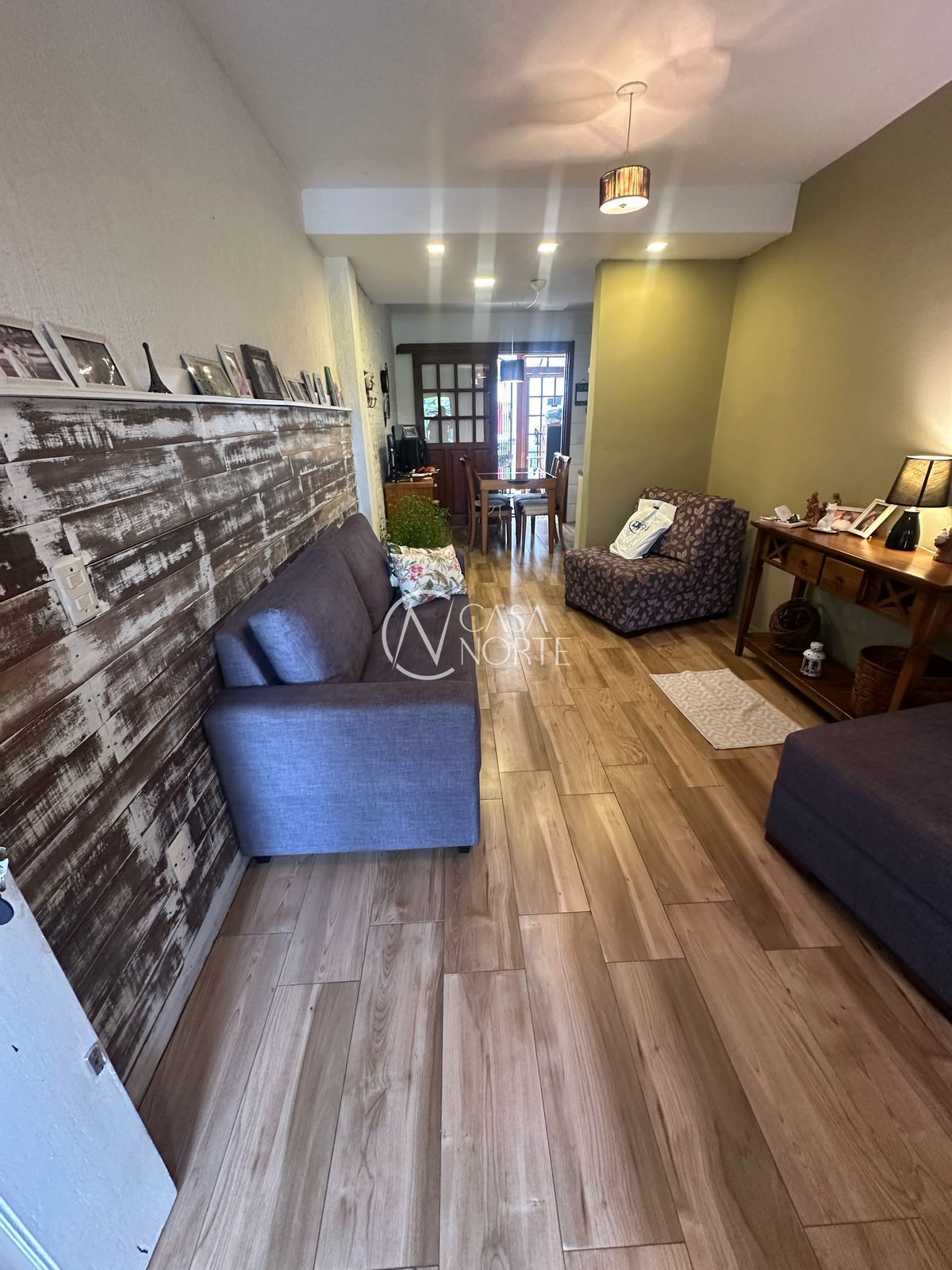 Sobrado à venda com 2 quartos, 83m², 2 suítes, 2 vagas, Rua Baldoino Bottini no bairro Hípica em Porto Alegre