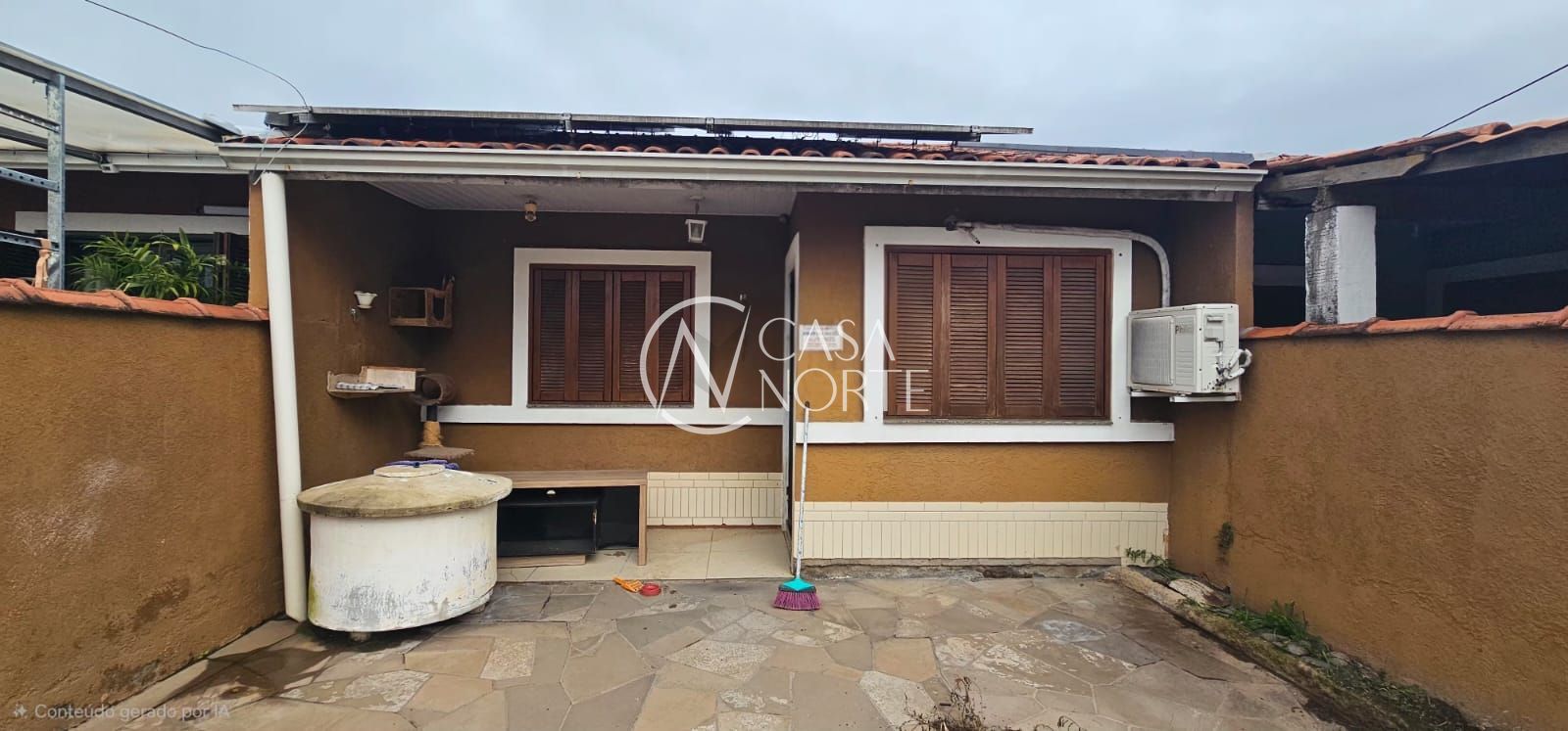 Casa à venda com 2 quartos, 39m², 1 vaga, Rua José Carlos Bohne no bairro Hípica em Porto Alegre