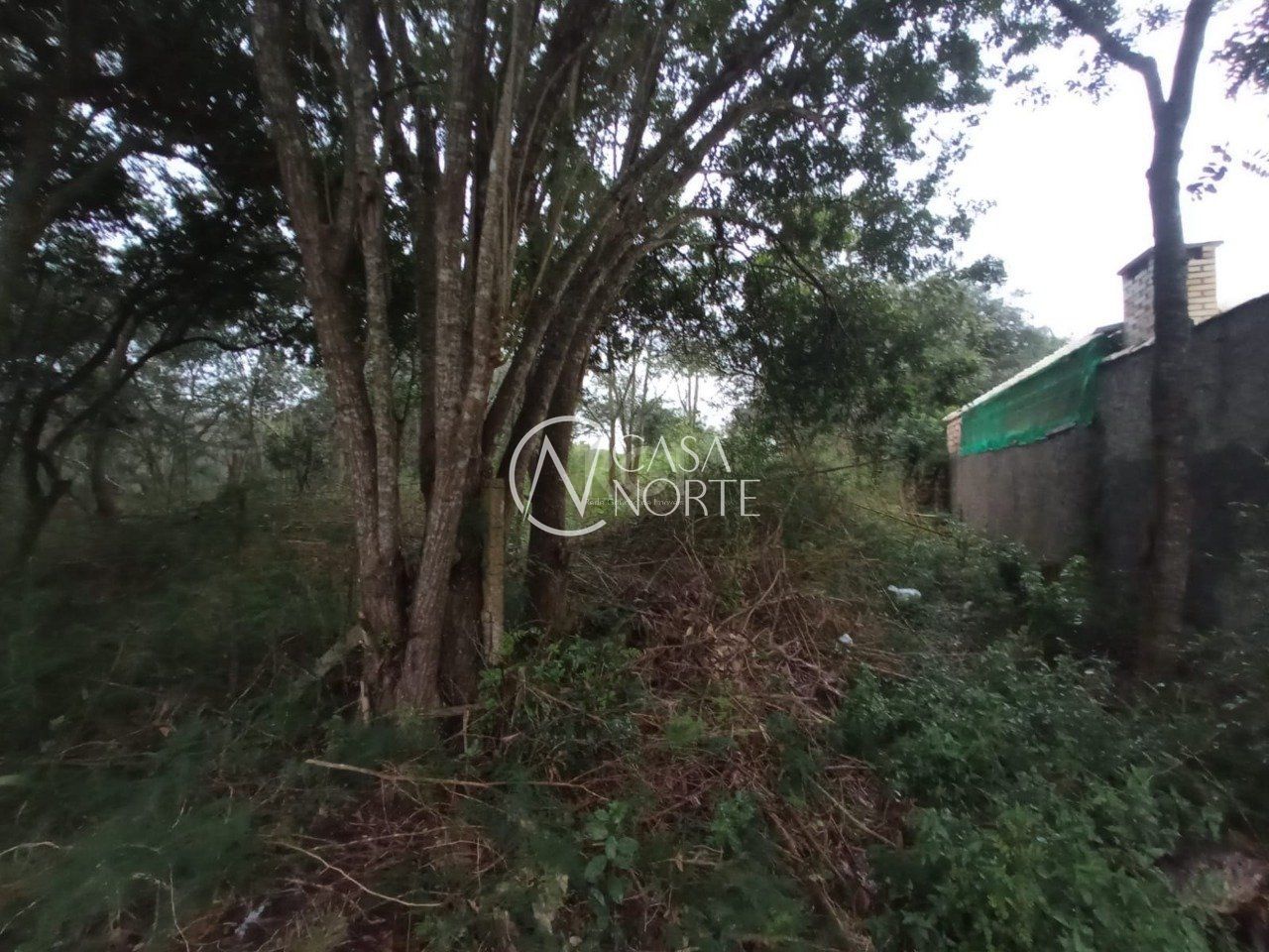 Terreno à venda  com 2160m², Rua José Bastide no bairro Chapéu do Sol em Porto Alegre