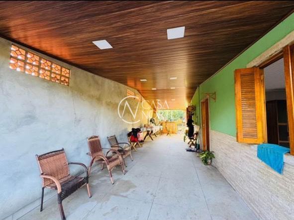 Casa à venda com 3 quartos, 60m², 2 vagas, Beco Calábria no bairro Restinga em Porto Alegre