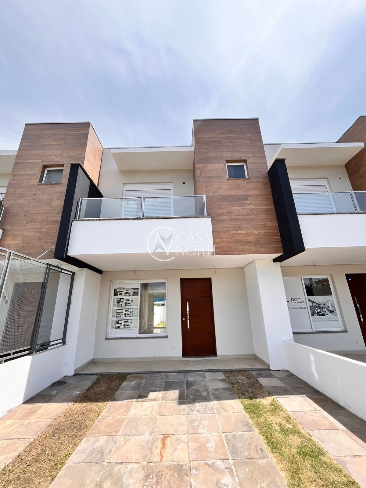 Casa à venda com 3 quartos, 99m², 2 suítes, 1 vaga, Rua Francisco Mattos Terres no bairro Aberta dos Morros em Porto Alegre