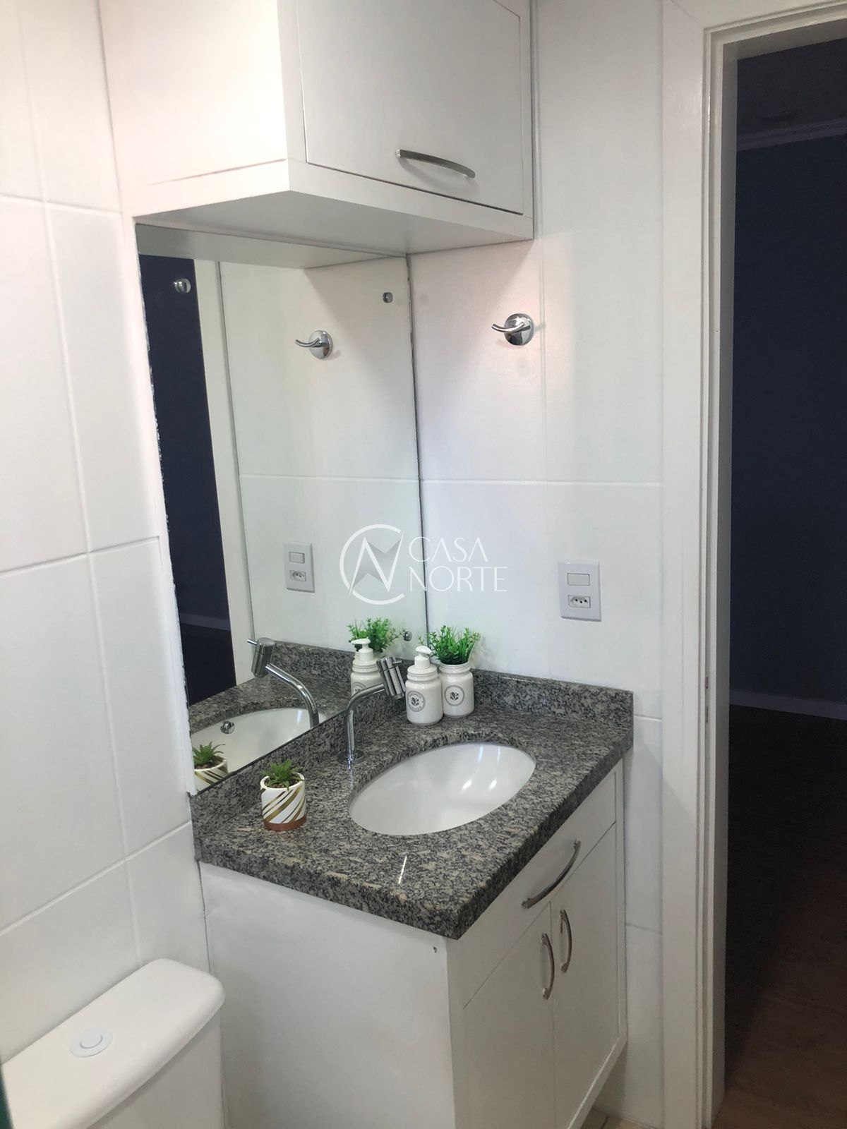 Apartamento à venda com 2 quartos, 48m², 1 vaga, Rua Soely Nunes Rosa no bairro Restinga em Porto Alegre