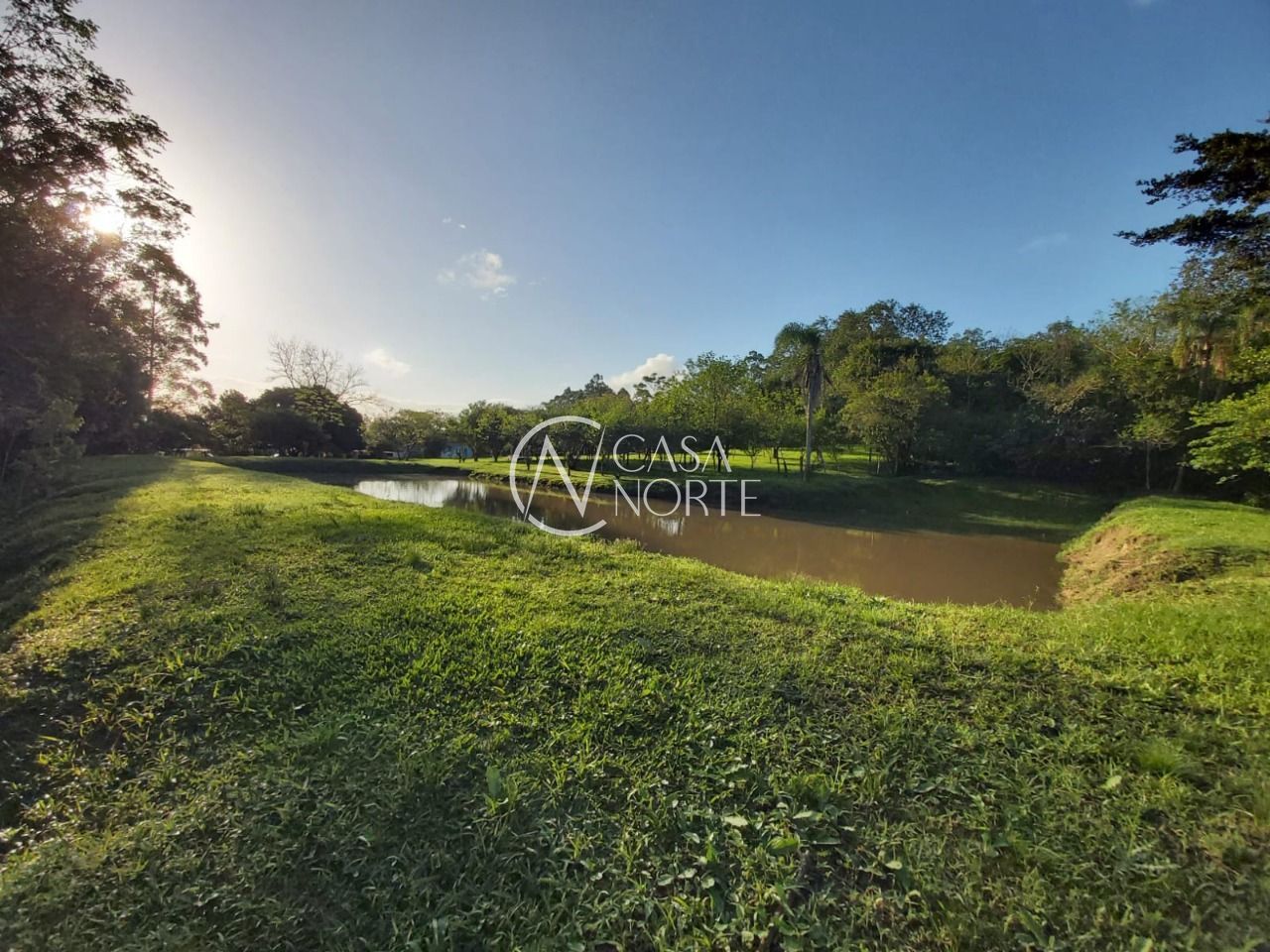 Terreno à venda  com 6m², Rua Dona Mariana no bairro Restinga em Porto Alegre