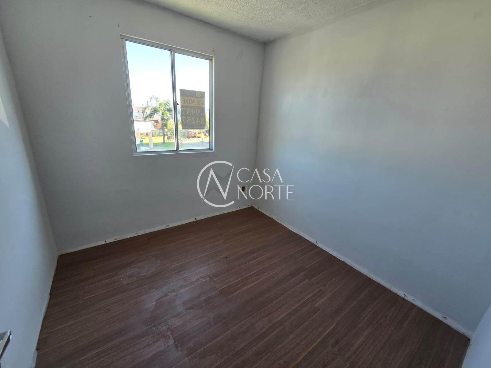 Apartamento à venda com 2 quartos, 38m², 1 vaga, Rua Capitão Pedroso no bairro Restinga em Porto Alegre