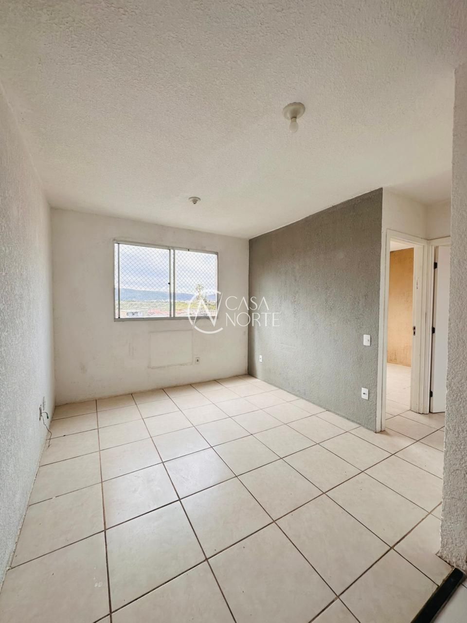 Apartamento à venda com 2 quartos, 40m², 1 vaga, José Iuchno no bairro Hípica em Porto Alegre