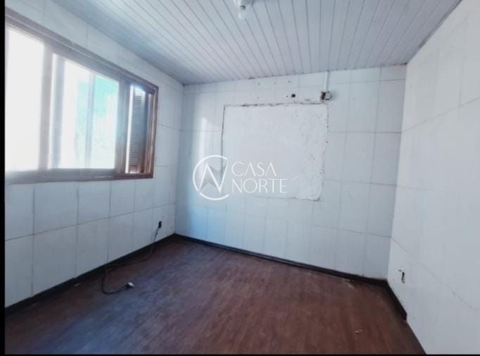 Casa à venda com 2 quartos, 42m², 1 vaga, Rua Francisca Prezzi Bolognesi no bairro Hípica em Porto Alegre