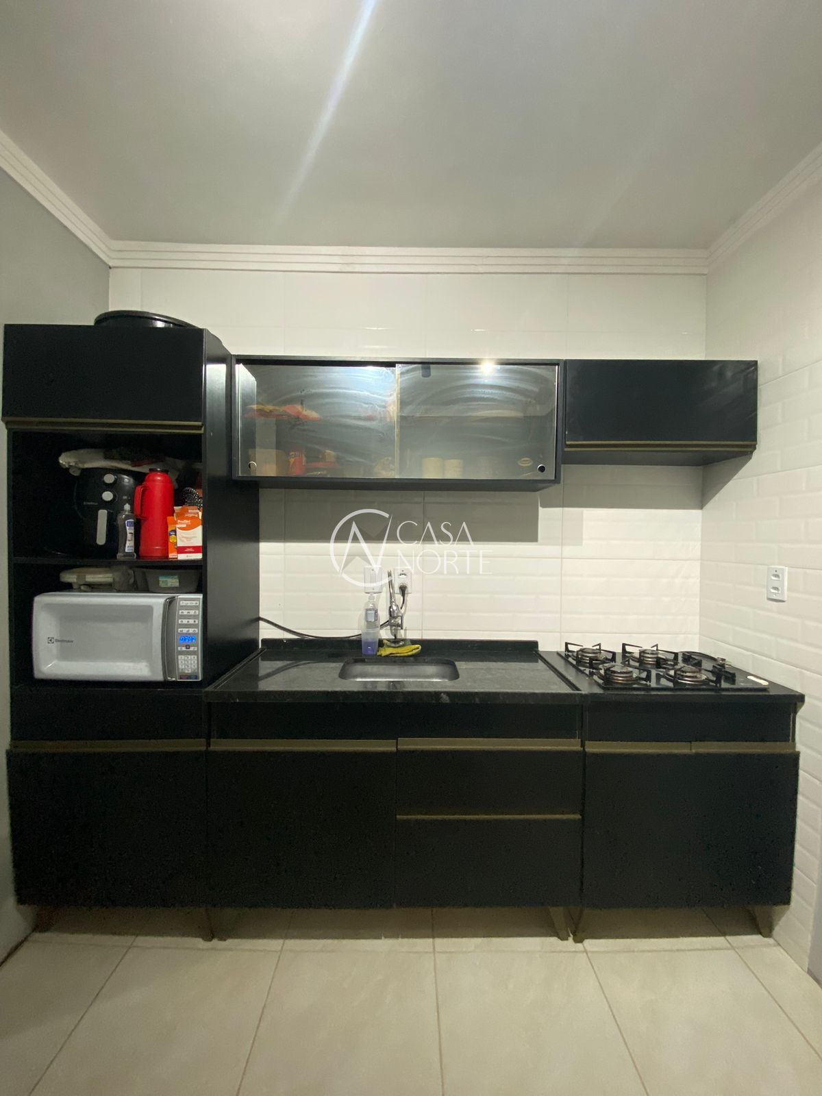 Casa à venda com 2 quartos, 102m², 2 vagas, Rua Doutor Raphael Loro no bairro Hípica em Porto Alegre