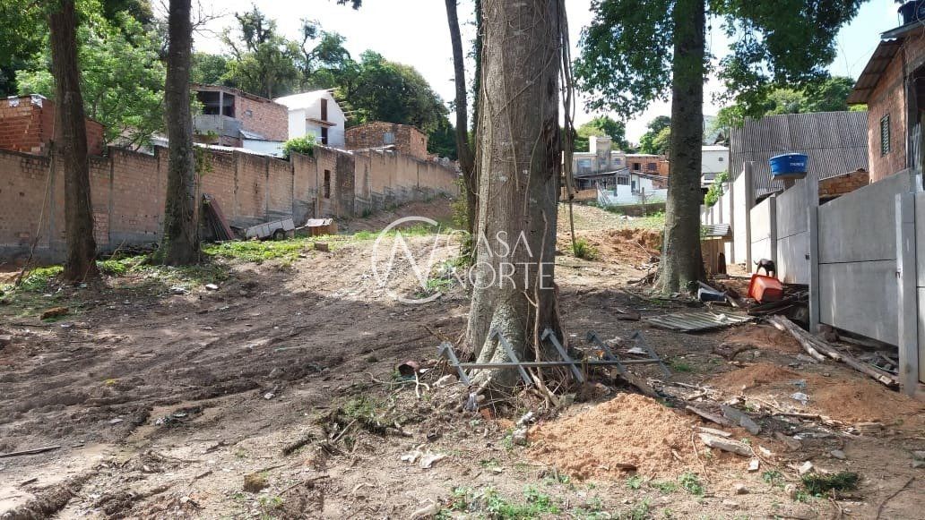 Terreno à venda  com 4015m², Rua Coronel Massot no bairro Cristal em Porto Alegre