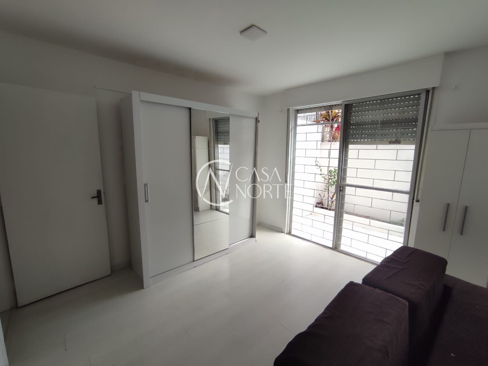 Apartamento Garden à venda com 1 quarto, 44m², Rua Guilherme Alves no bairro Partenon em Porto Alegre