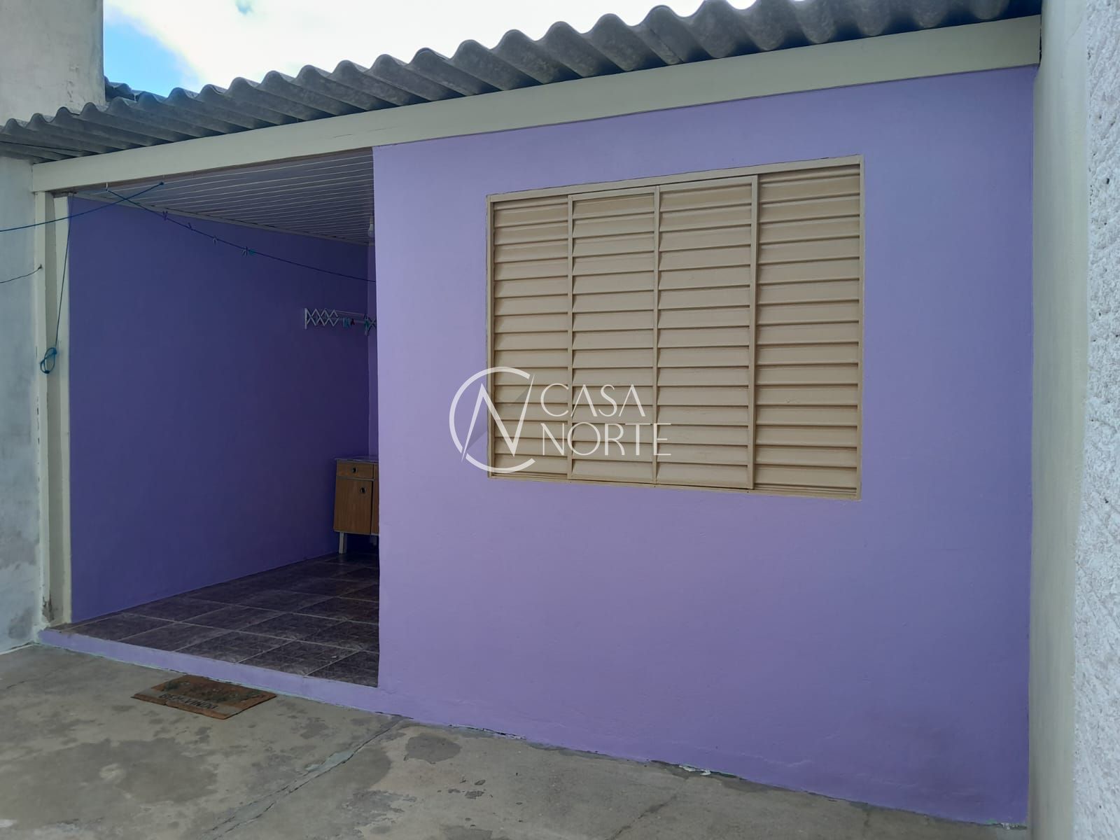 Casa à venda com 2 quartos, 54m², 1 vaga, Rua Mário Andreazza no bairro Hípica em Porto Alegre