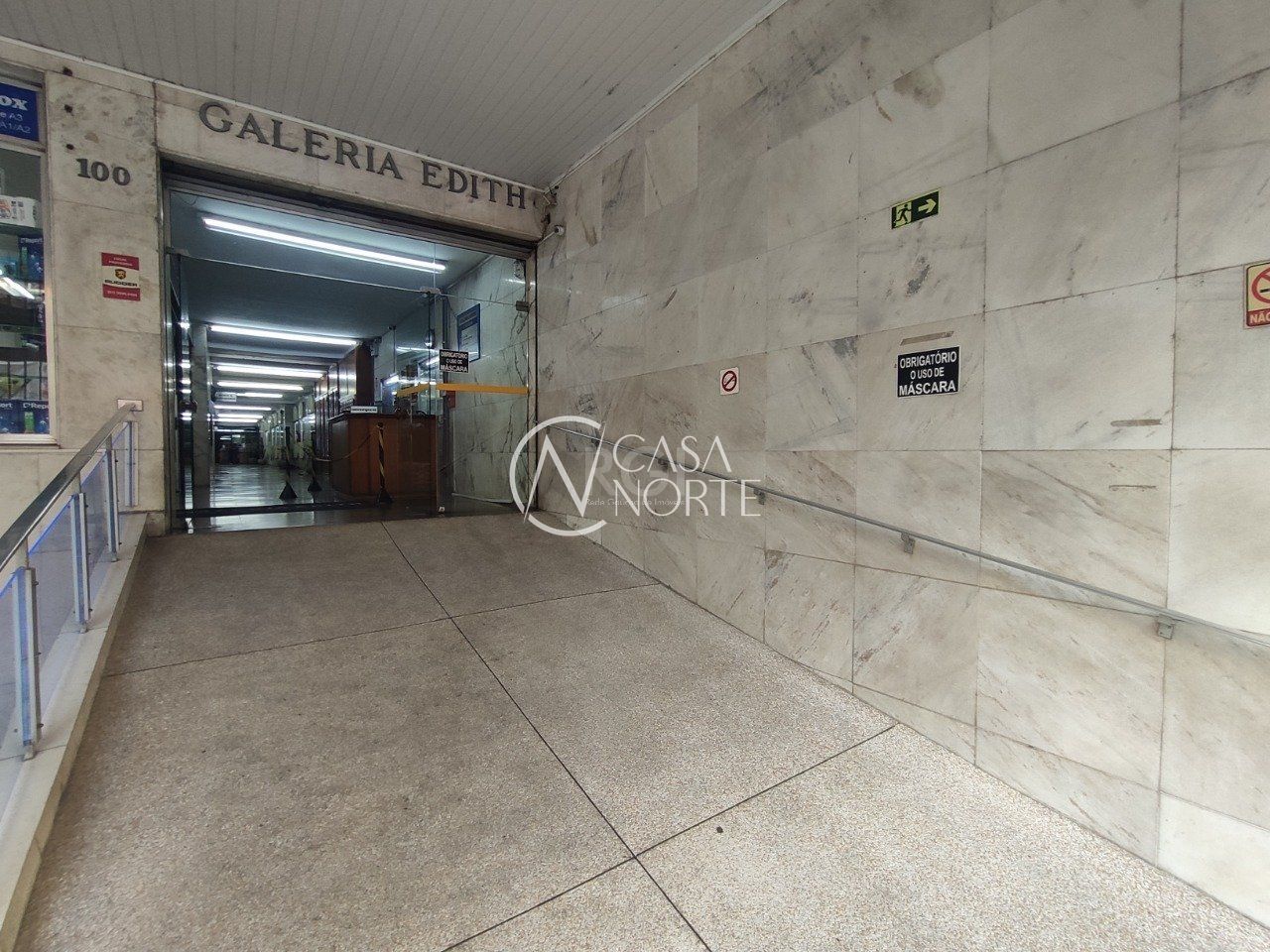 Sala Comercial à venda com 1 quarto, 34m², Rua General Andrade Neves no bairro Centro Histórico em Porto Alegre