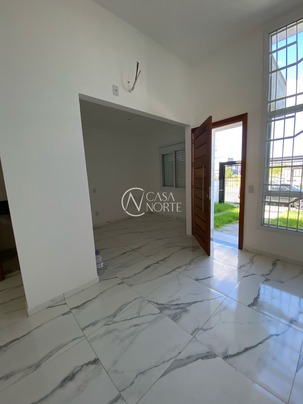 Casa à venda com 2 quartos, 70m², 1 suíte, 1 vaga, Rua Jorge Babot Miranda no bairro Aberta dos Morros em Porto Alegre