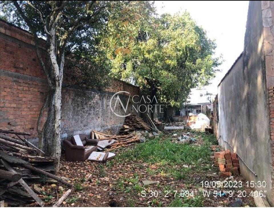 Terreno à venda  com 251m², Rua Conde da Figueira no bairro Vila Jardim em Porto Alegre