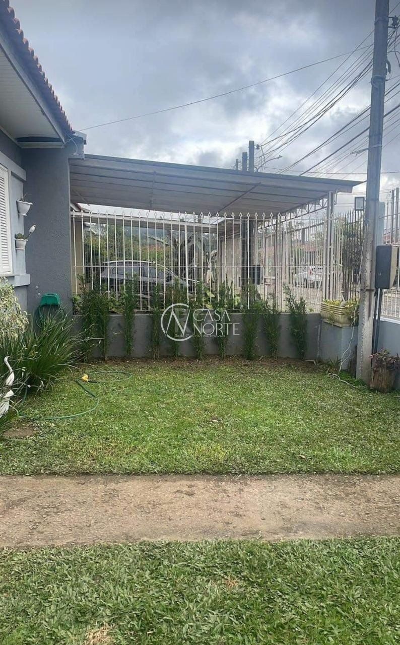 Casa à venda com 4 quartos, 70m², 2 vagas, Rua Pedro Faria no bairro Hípica em Porto Alegre