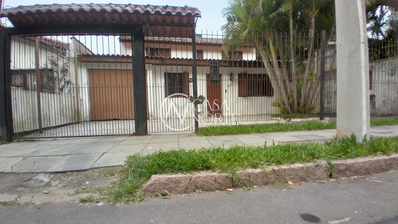 Casa à venda com 3 quartos, 98m², 1 suíte, 3 vagas, Rua Marcírio da Silva Barbosa no bairro Aberta dos Morros em Porto Alegre