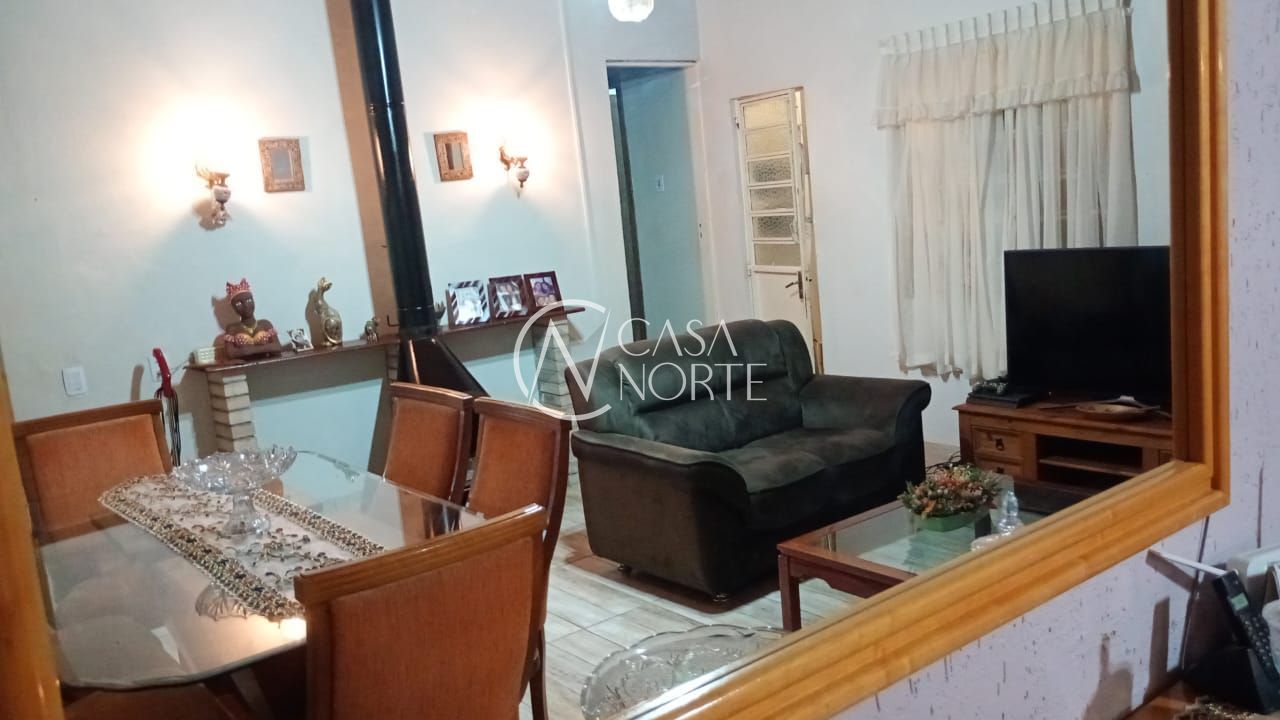 Casa à venda com 3 quartos, 100m², 1 vaga, Acesso G no bairro Restinga em Porto Alegre