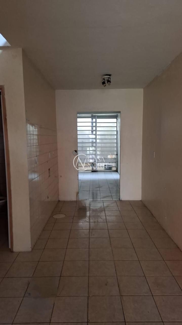 Sobrado à venda com 2 quartos, 38m², 1 vaga, Avenida João Antônio Silveira no bairro Restinga em Porto Alegre