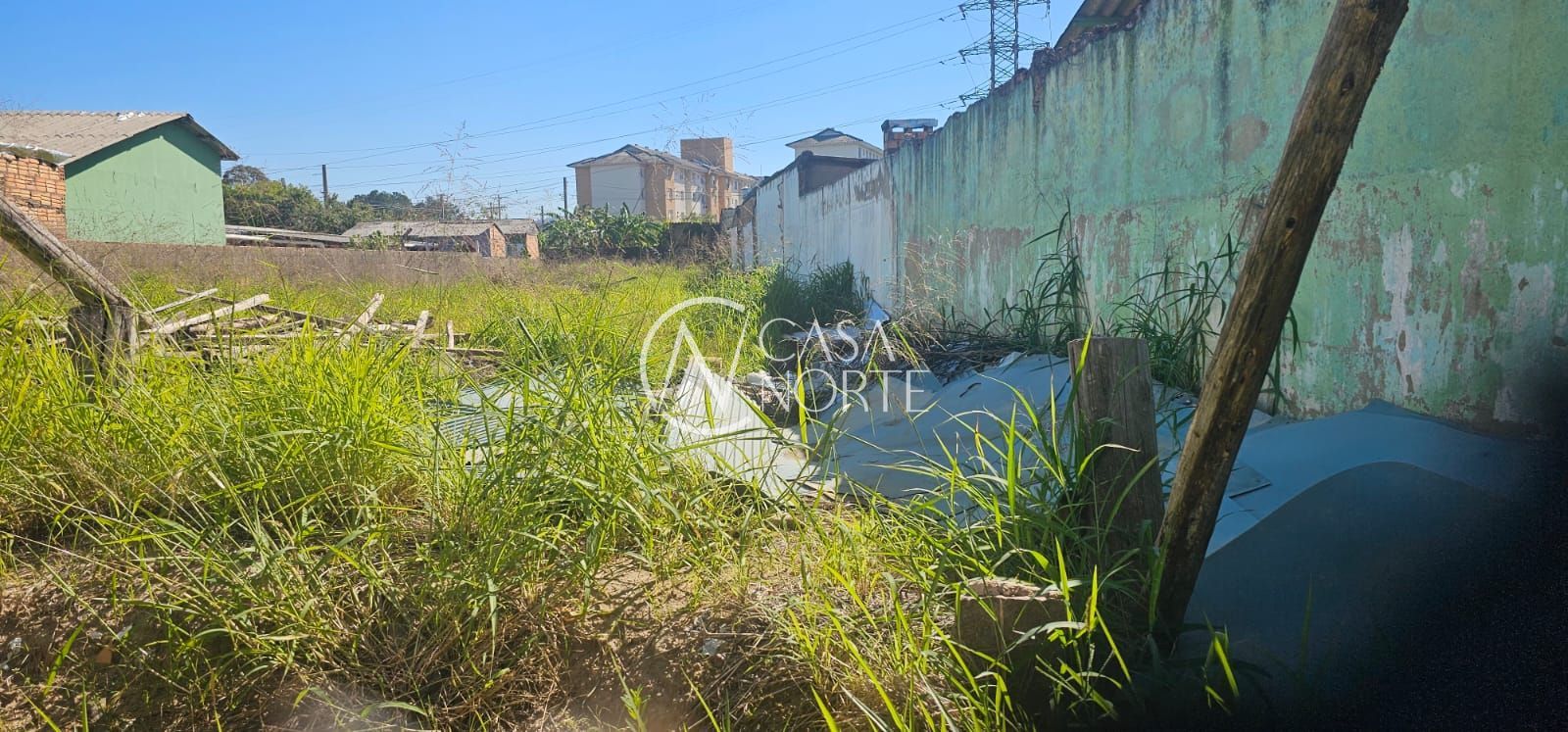 Terreno à venda  com 630m², Avenida João Antônio Silveira no bairro Restinga em Porto Alegre