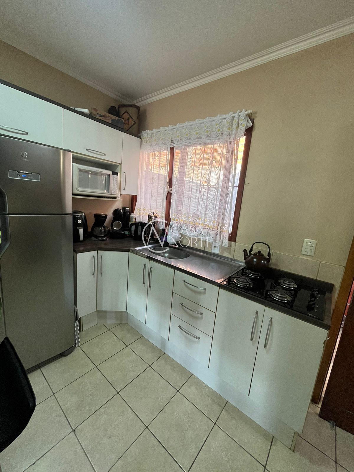 Casa de Condomínio à venda com 1 quarto, 62m², 2 vagas, Rua Jacundá no bairro Guarujá em Porto Alegre
