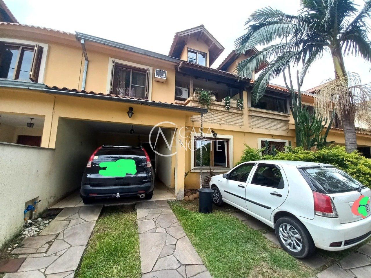 Sobrado à venda com 3 quartos, 121m², 1 suíte, 2 vagas, Avenida da Serraria no bairro Espírito Santo em Porto Alegre