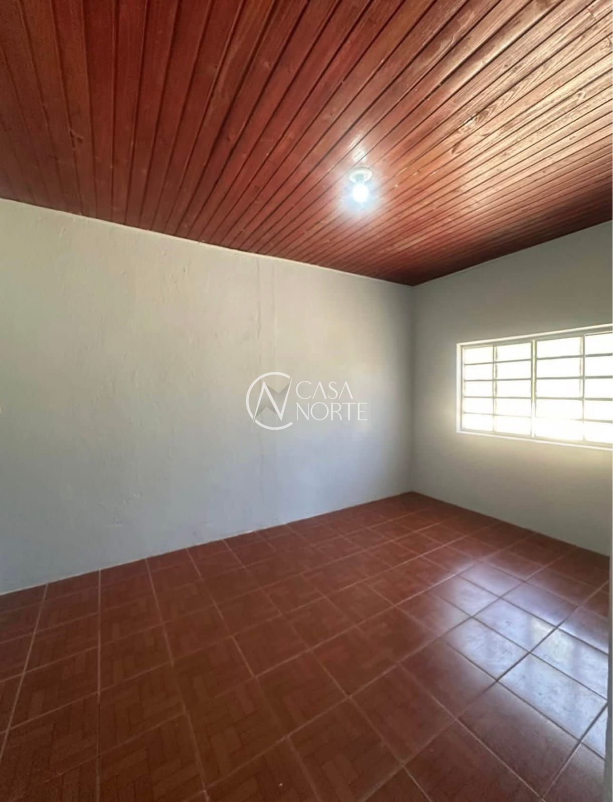 Casa à venda com 2 quartos, 80m², 2 vagas, Acesso L no bairro Restinga em Porto Alegre