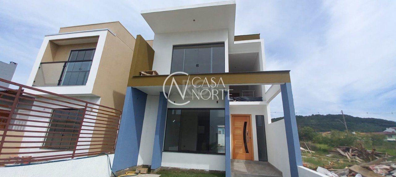 Casa à venda com 3 quartos, 100m², 3 suítes, 2 vagas, Rua Werno Finkler no bairro Aberta dos Morros em Porto Alegre