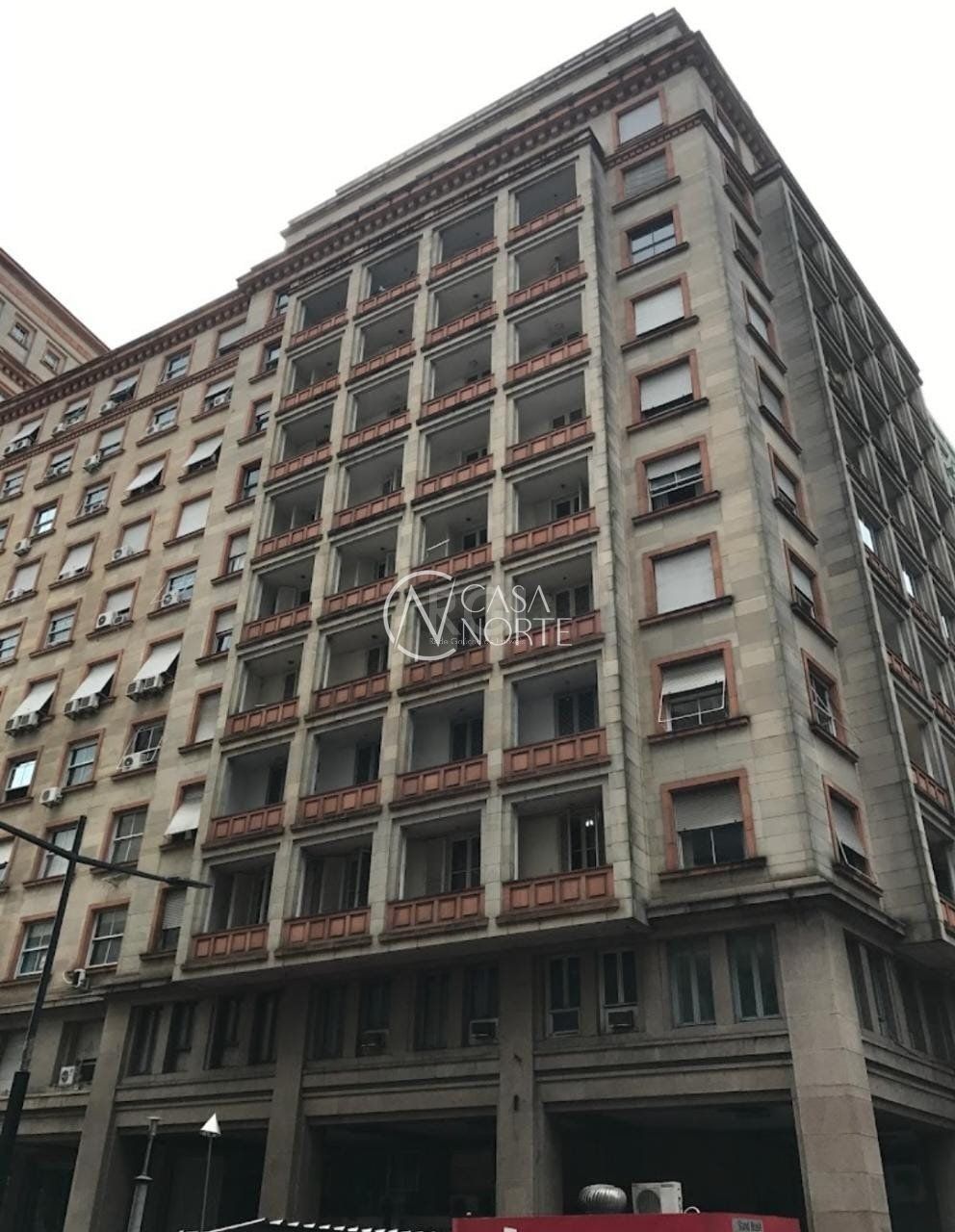 Conjunto Comercial à venda com 1 quarto, 19m², Avenida Borges de Medeiros no bairro Centro Histórico em Porto Alegre