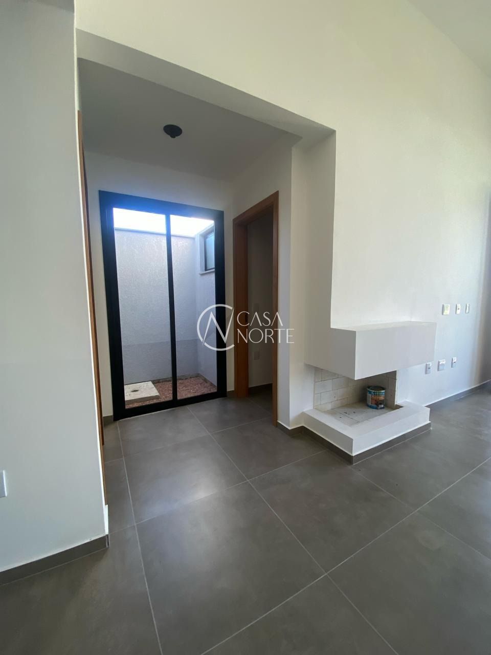 Casa à venda com 3 quartos, 77m², 1 suíte, 2 vagas, Rua Werno Finkler no bairro Aberta dos Morros em Porto Alegre