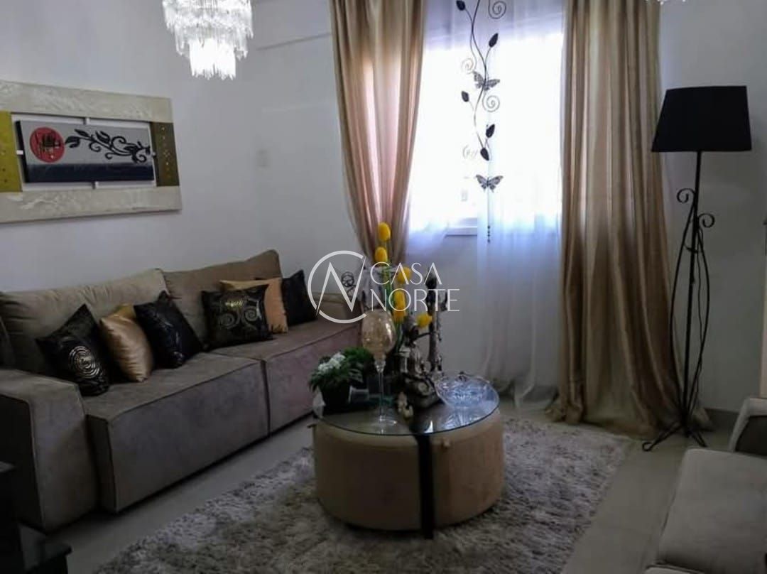 Sobrado à venda com 3 quartos, 91m², 1 suíte, 2 vagas, Rua Baldoino Bottini no bairro Hípica em Porto Alegre