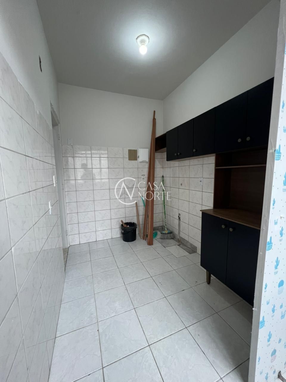 Apartamento à venda com 2 quartos, 52m², Avenida Nelson Pulgatti Moreira no bairro Cavalhada em Porto Alegre