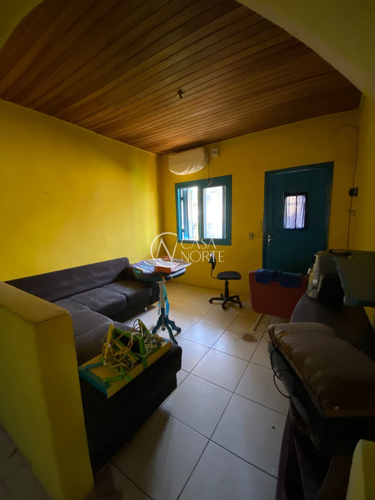 Casa à venda com 2 quartos, 65m², 2 vagas, Rua Maurílio Ferreira no bairro Campo Novo em Porto Alegre