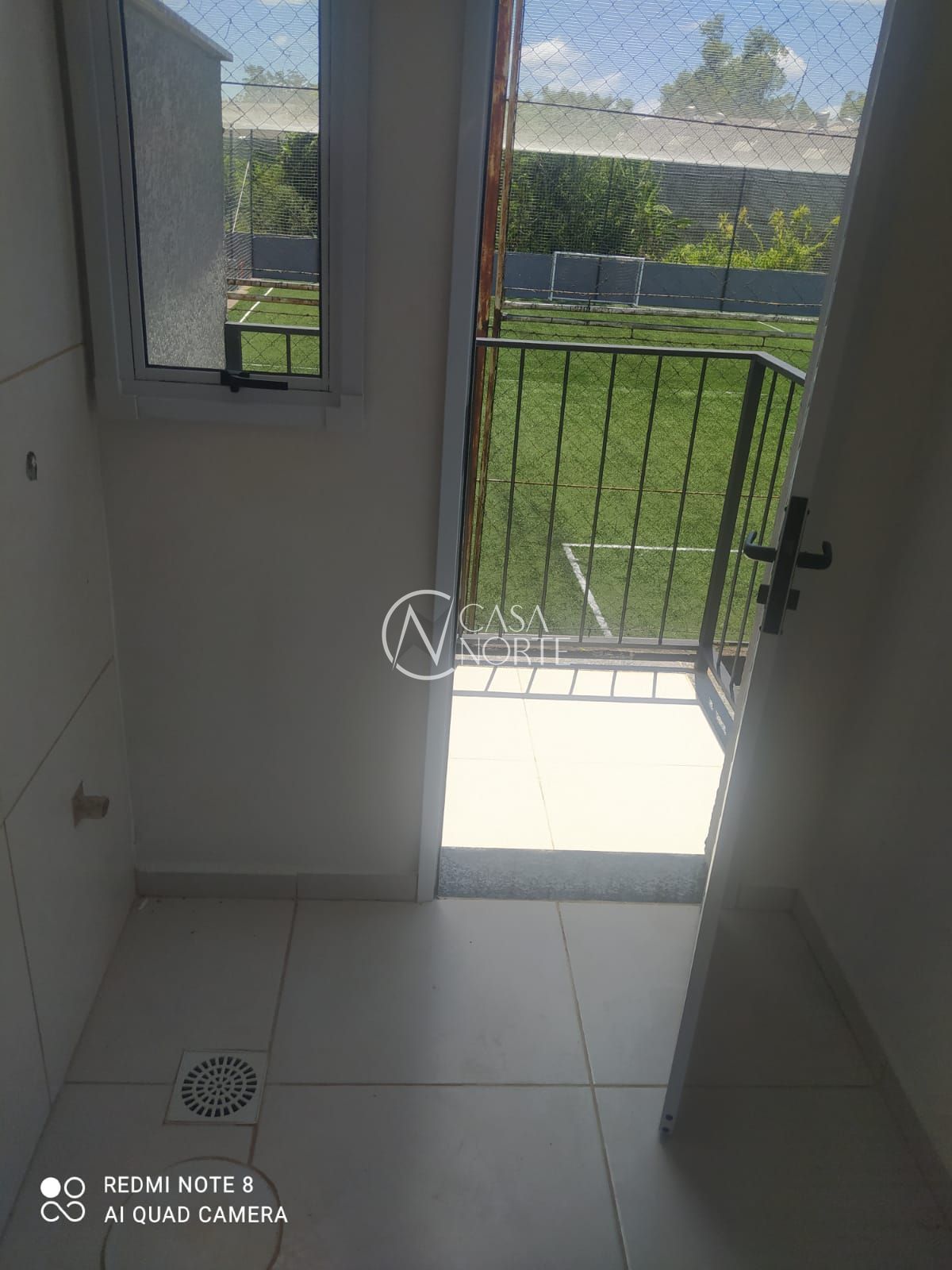 Casa de Condomínio à venda com 2 quartos, 44m², 1 vaga, Avenida João Antônio Silveira no bairro Restinga em Porto Alegre