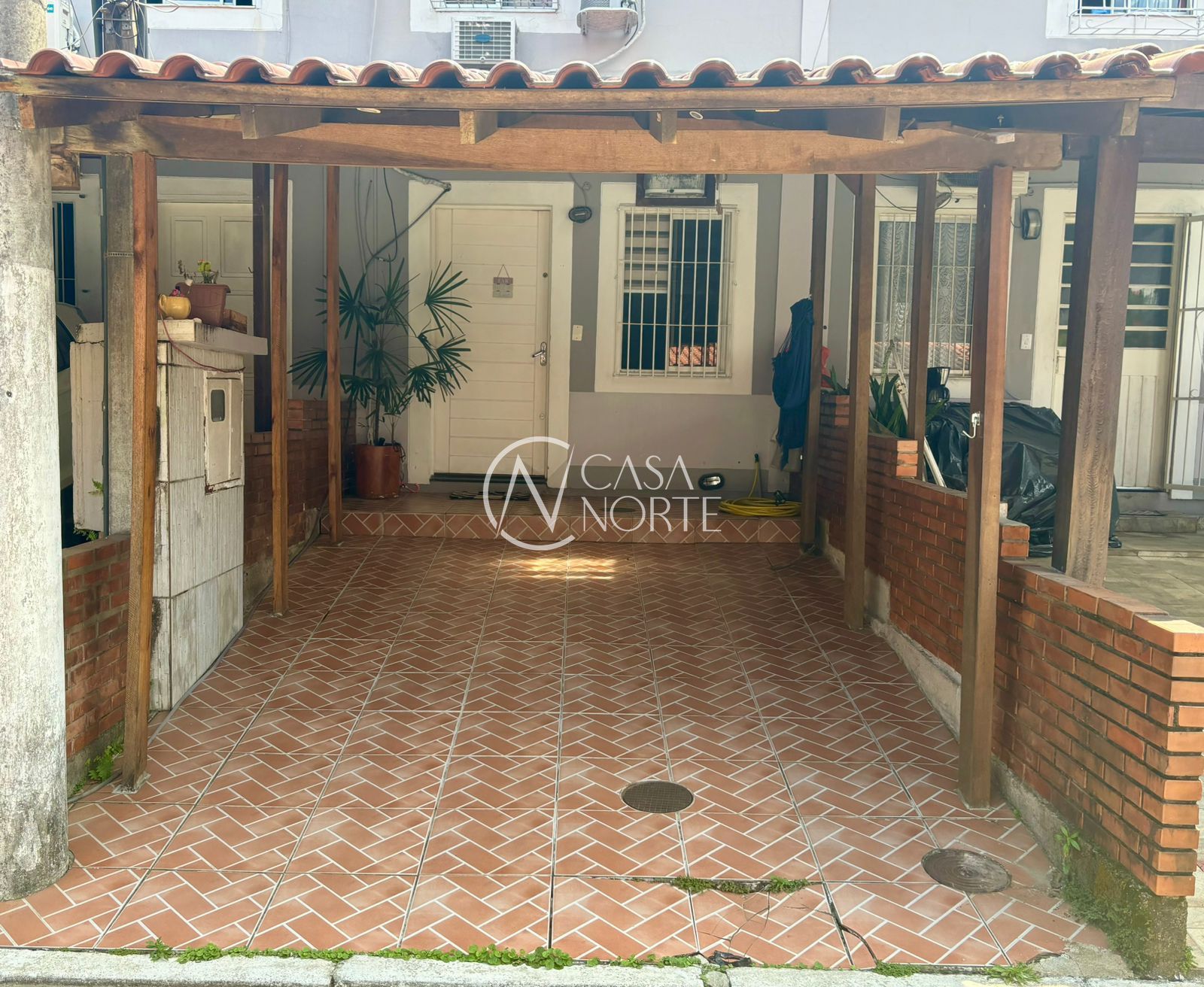 Casa de Condomínio à venda com 2 quartos, 82m², 1 vaga, Rua Alcebíades Ribeiro no bairro Aberta dos Morros em Porto Alegre