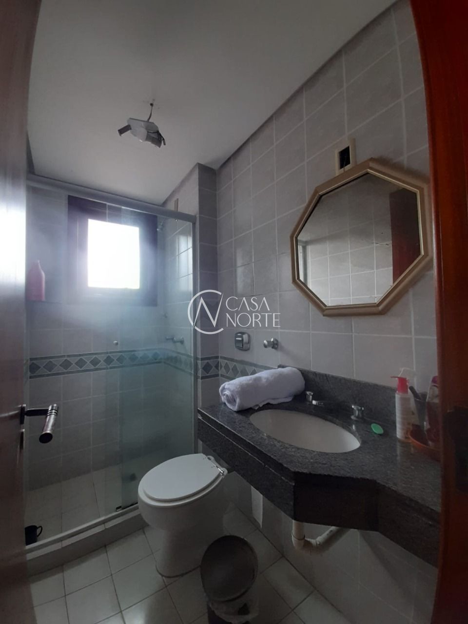 Apartamento à venda com 3 quartos, 154m², 1 suíte, 2 vagas, Rua Dea Coufal no bairro Ipanema em Porto Alegre