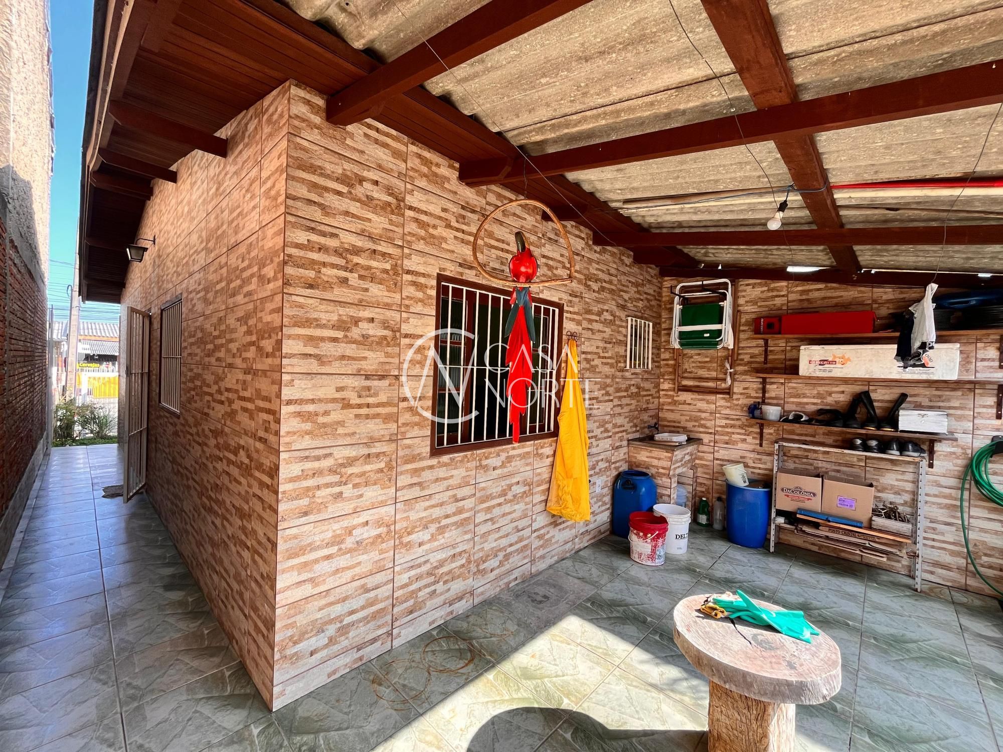 Casa à venda com 1 quarto, 48m², 1 vaga, Rua Mário Andreazza no bairro Hípica em Porto Alegre