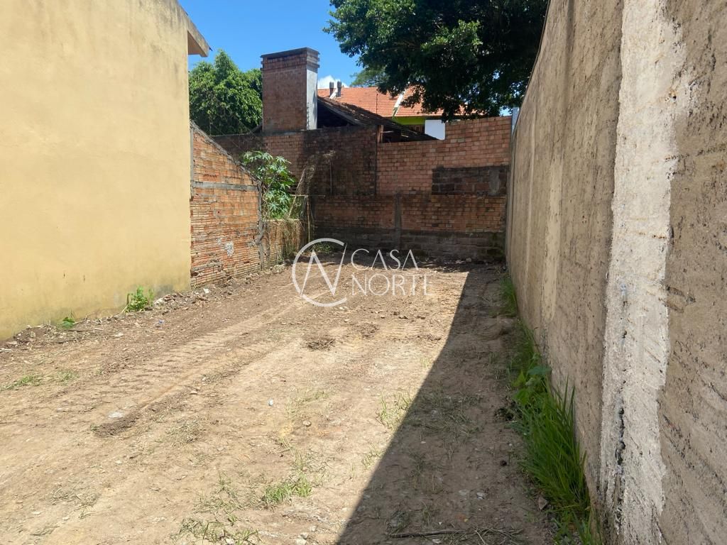 Terreno à venda  com 123m², Avenida da Serraria no bairro Espírito Santo em Porto Alegre