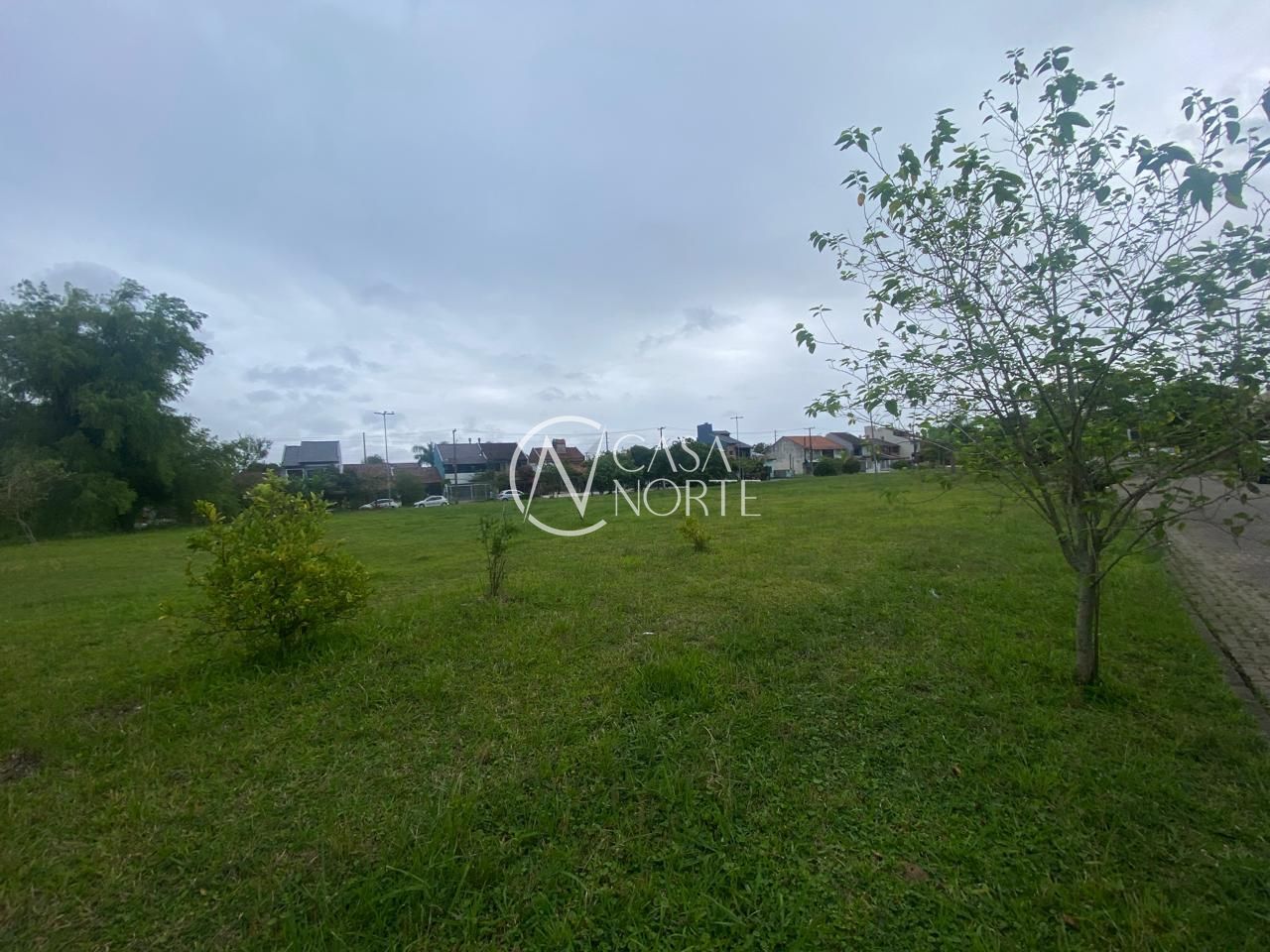 Terreno à venda  com 150m², Rua Constantino Fernando Onorato Bottin no bairro Hípica em Porto Alegre