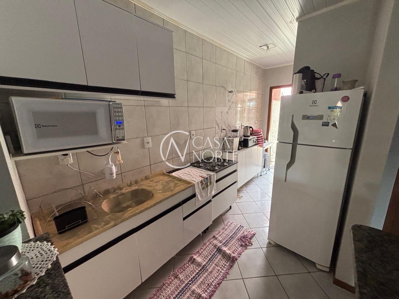 Casa à venda com 3 quartos, 51m², 2 vagas, Rua Júlio Ribeiro de Castilhos no bairro Hípica em Porto Alegre