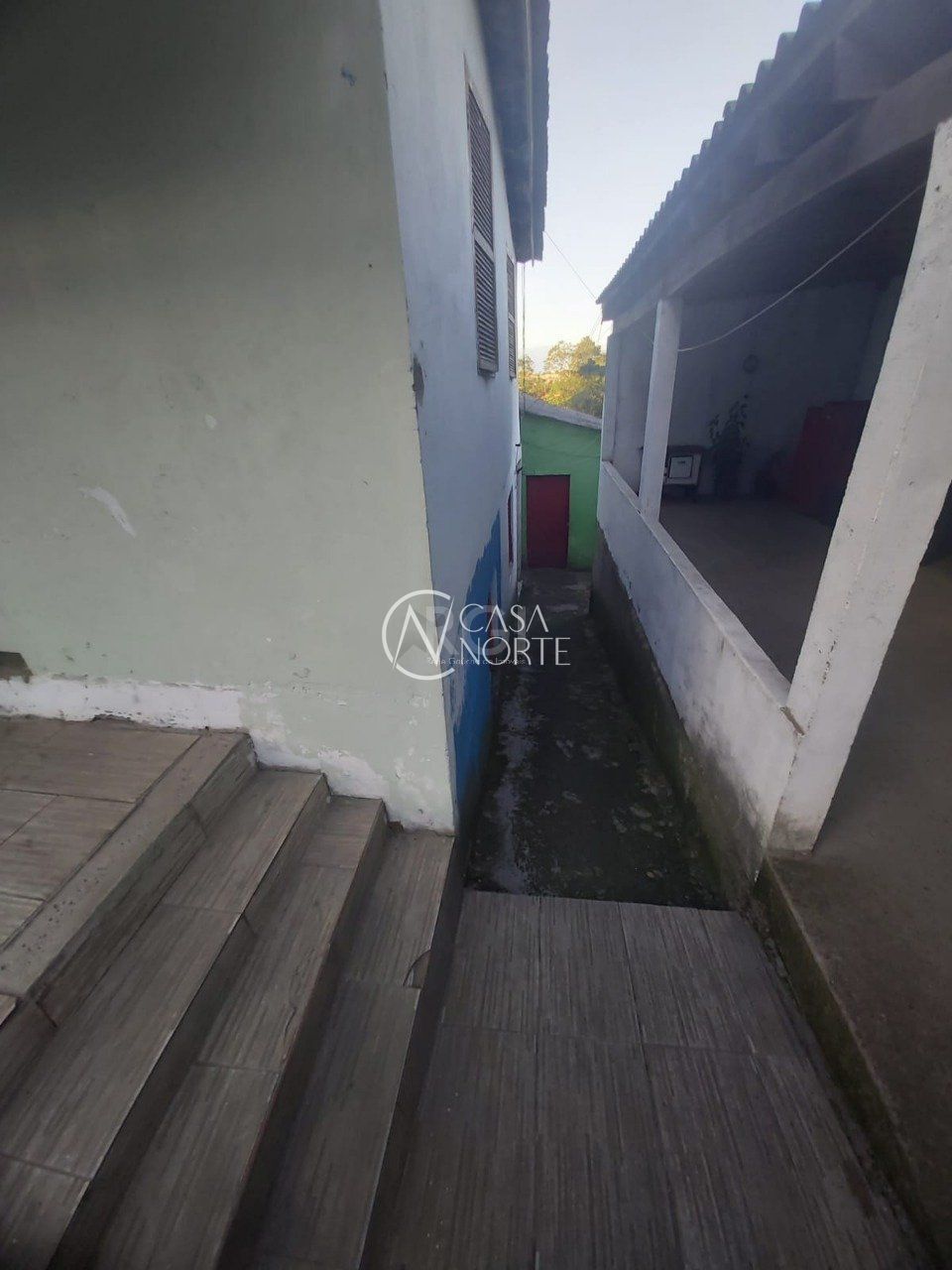 Terreno Comercial à venda  com 300m², Beco do David no bairro Lomba do Pinheiro em Porto Alegre