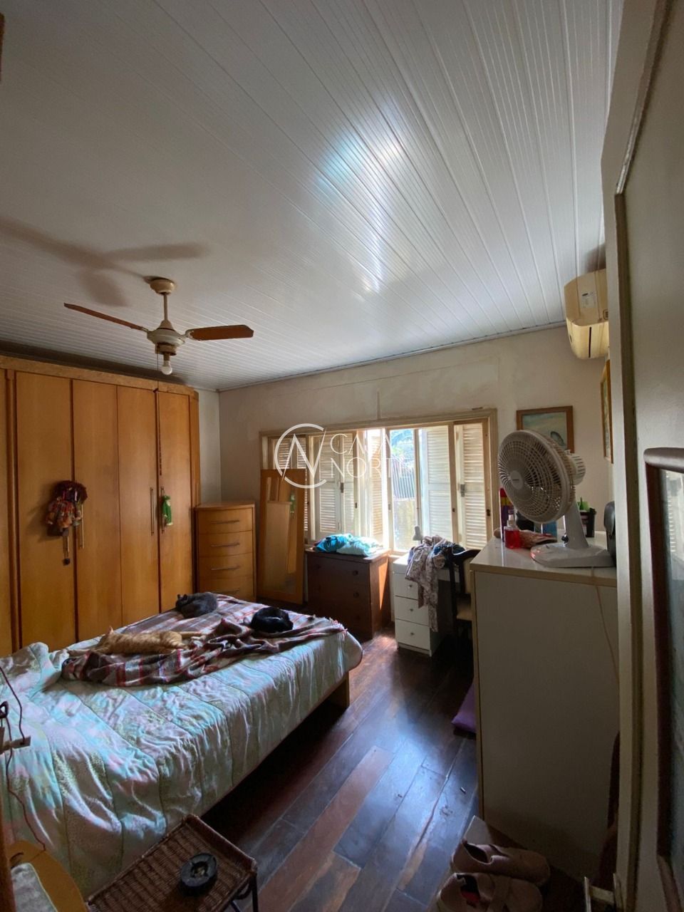 Casa à venda com 3 quartos, 88m², 3 vagas, Estrada Júlio Antônio Pereira no bairro Hípica em Porto Alegre