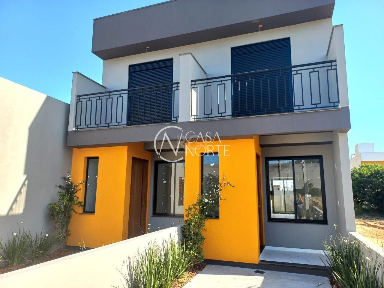 Casa à venda com 2 quartos, 128m², 2 suítes, 2 vagas, Rua Álvaro Pedro da Rosa no bairro Aberta dos Morros em Porto Alegre