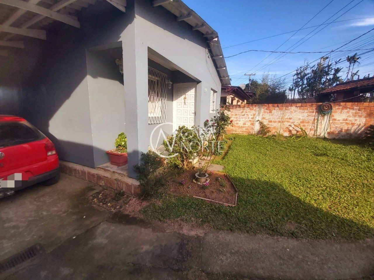 Casa à venda com 5 quartos, 72m², 3 vagas, Rua Mauro Vieira no bairro Lami em Porto Alegre